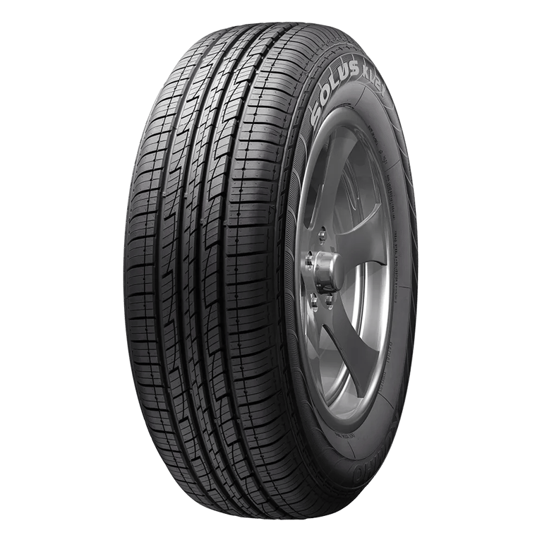 Right front facing Kumho Solus tire with a symmetrical tread pattern. 